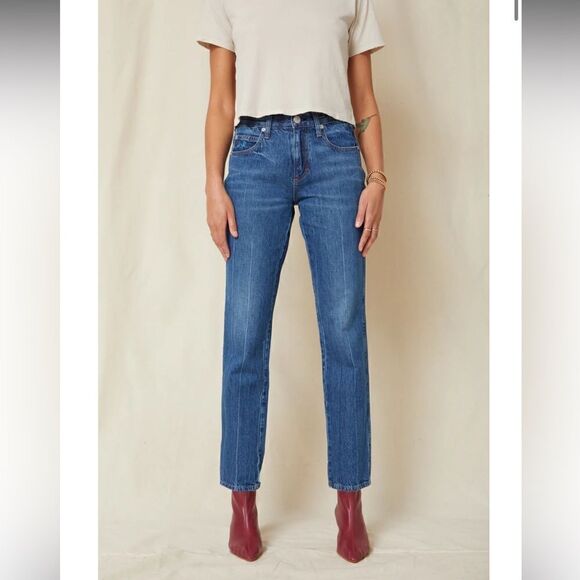 AMO Women's Harriet Mid Rise In apple pie cotton Jeans Sz 28 - Picture 1 of 8